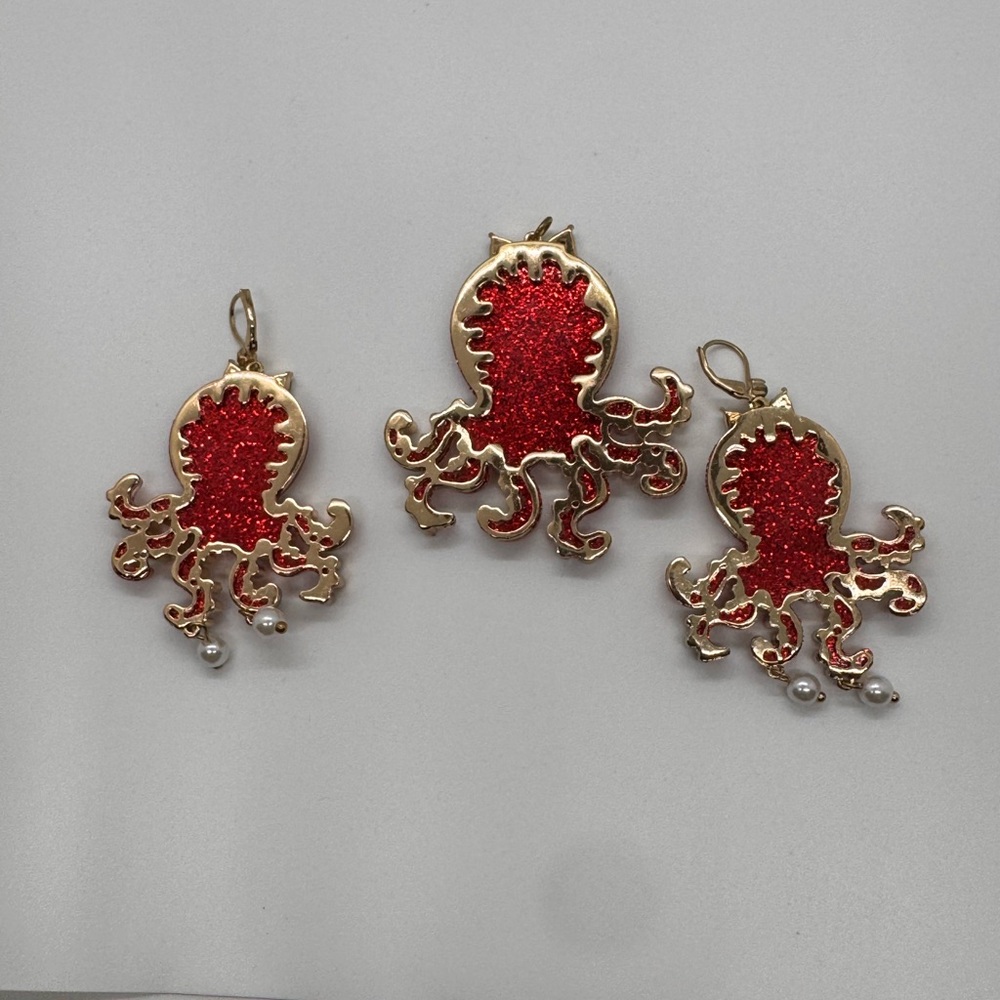 Betsy Johnson Statement drop earrings colorful red glitter octopus with pendant - Picture 2 of 10
